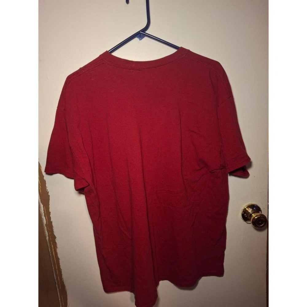 T-Shirt - Picture 4 of 4